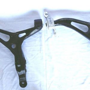 Pair Front Lower Control Arm for Mercedes Benz W164 and X164 (Complete with bush)